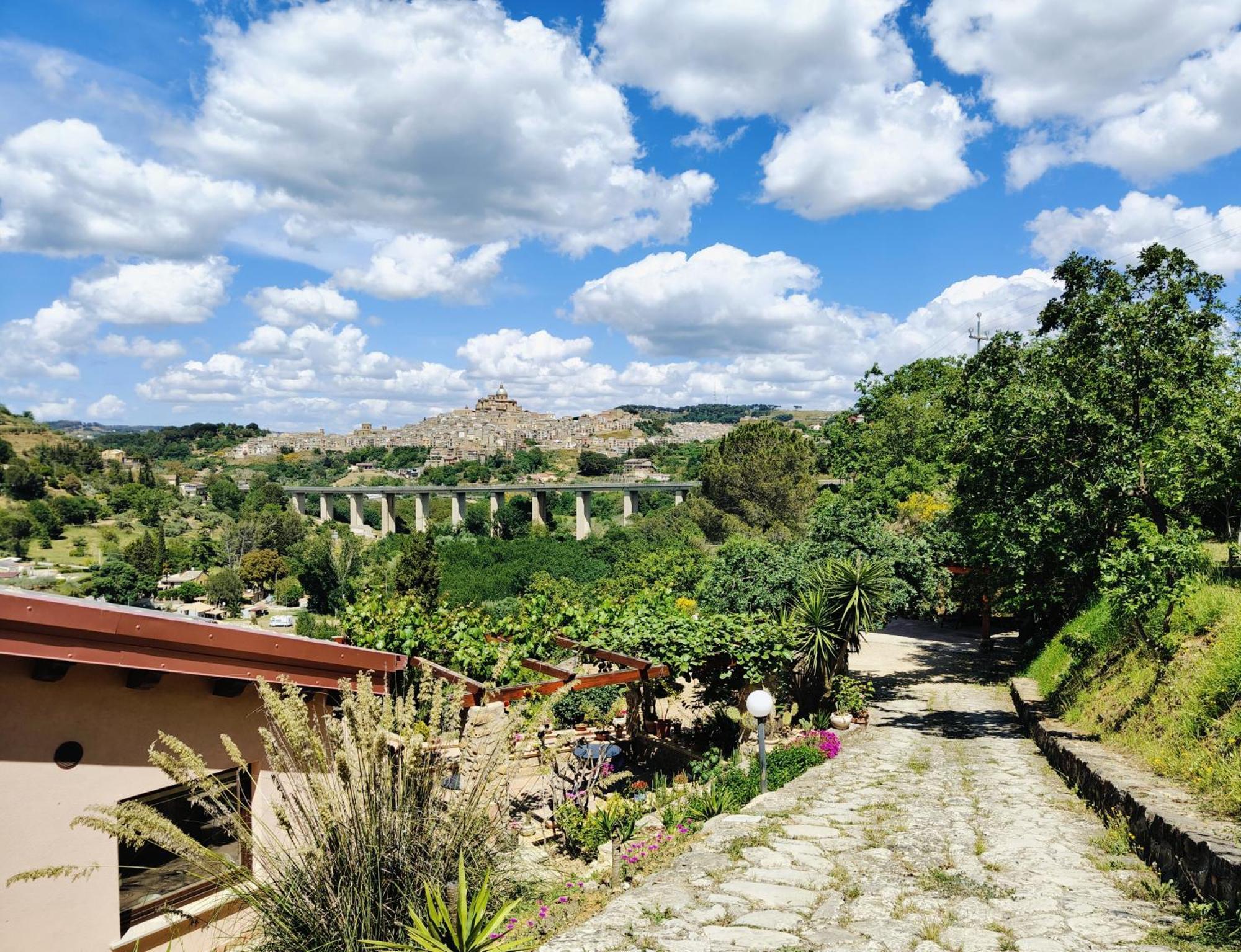 Panorama Suite Piazza Armerina Exterior foto